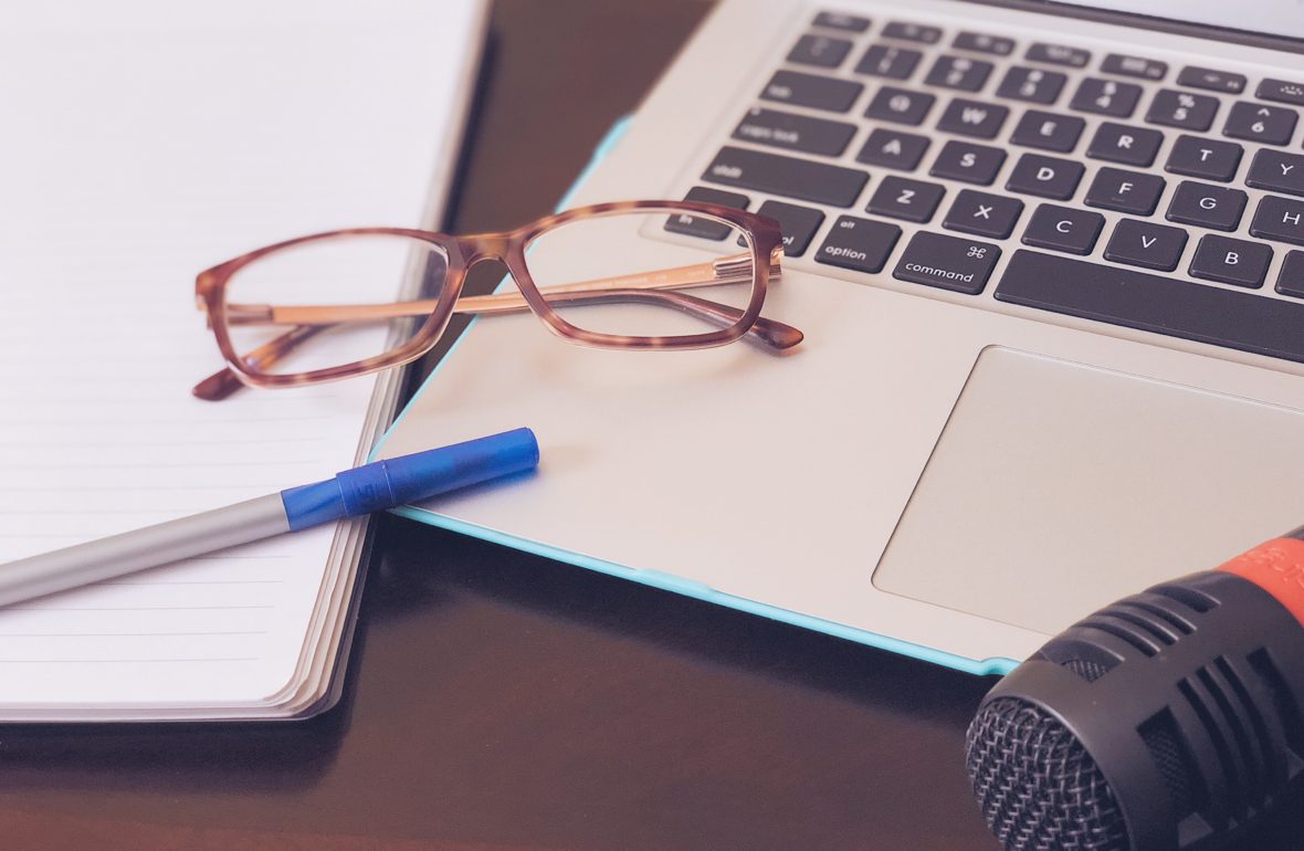 weird-louise-public-speaking