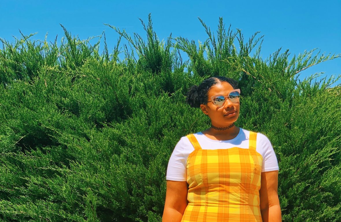 VOGUE PARODY: 73 Questions with Weird Louise