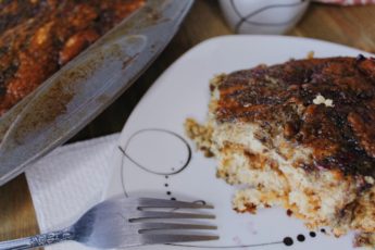 not-so-pretty cranberry sauce coffee cake