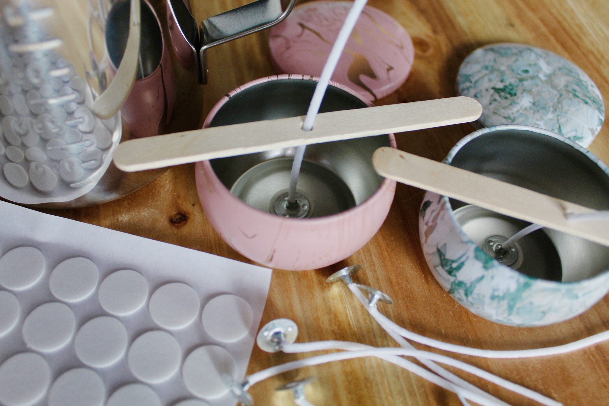 DIY Handmade Christmas Gift: Scented Soy Candles