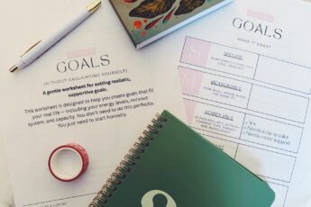 Setting SMART Goals (Without Gaslighting Yourself)